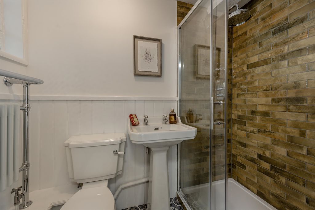 Additional image 15 of 3 bed flat for saleHigh Street, Ross-On-Wye, Herefordshire HR9