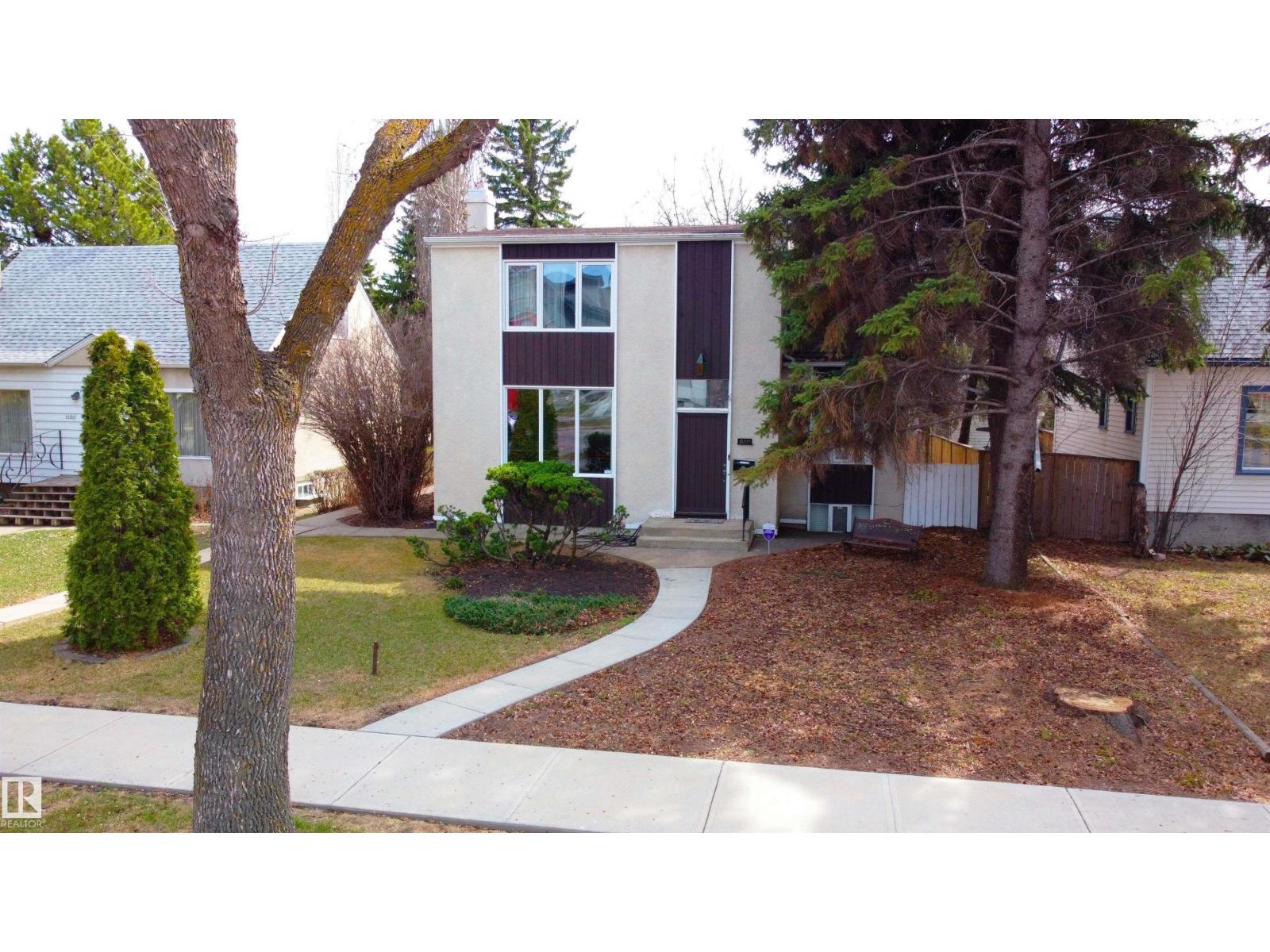 11315 75 Avenue NW, Edmonton, AB, T6G0H6