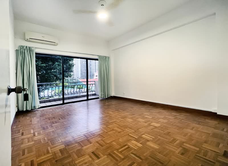 60 Farrer Road photo 4