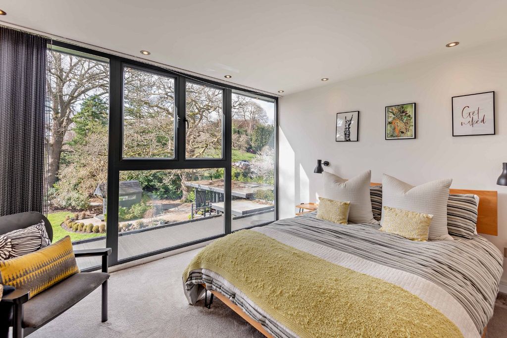 Additional image 10 of 8 bed detached house for saleWells Lane, Ascot, Berkshire SL5