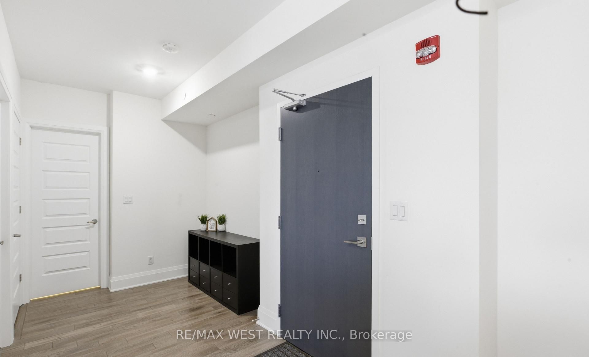 Additional image 5 of 412-2 Adam Sellers Street, Markham, ON, L6B 1P2