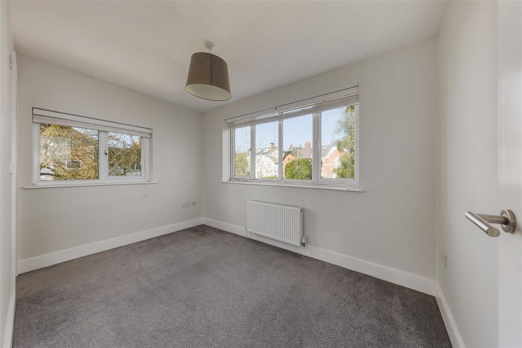 Additional image 13 of 4 bed property to rentUnion Road, Leamington Spa CV32