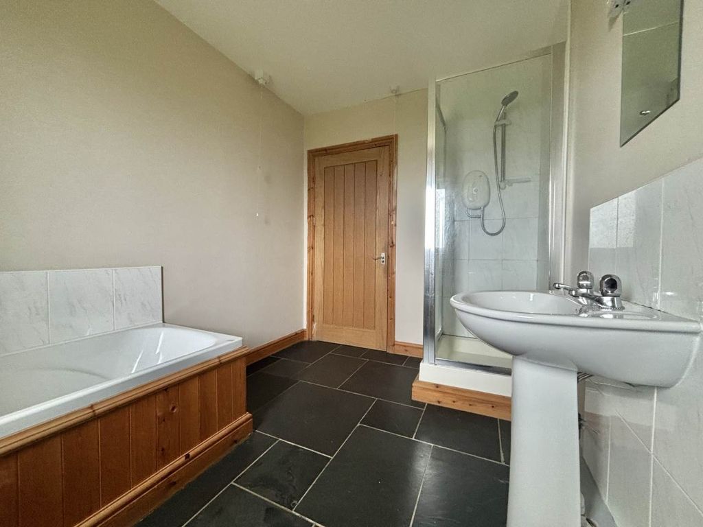 Additional image 8 of 4 bed detached house to rentPant Y Carne Farm, New Cross, Aberystwyth SY23