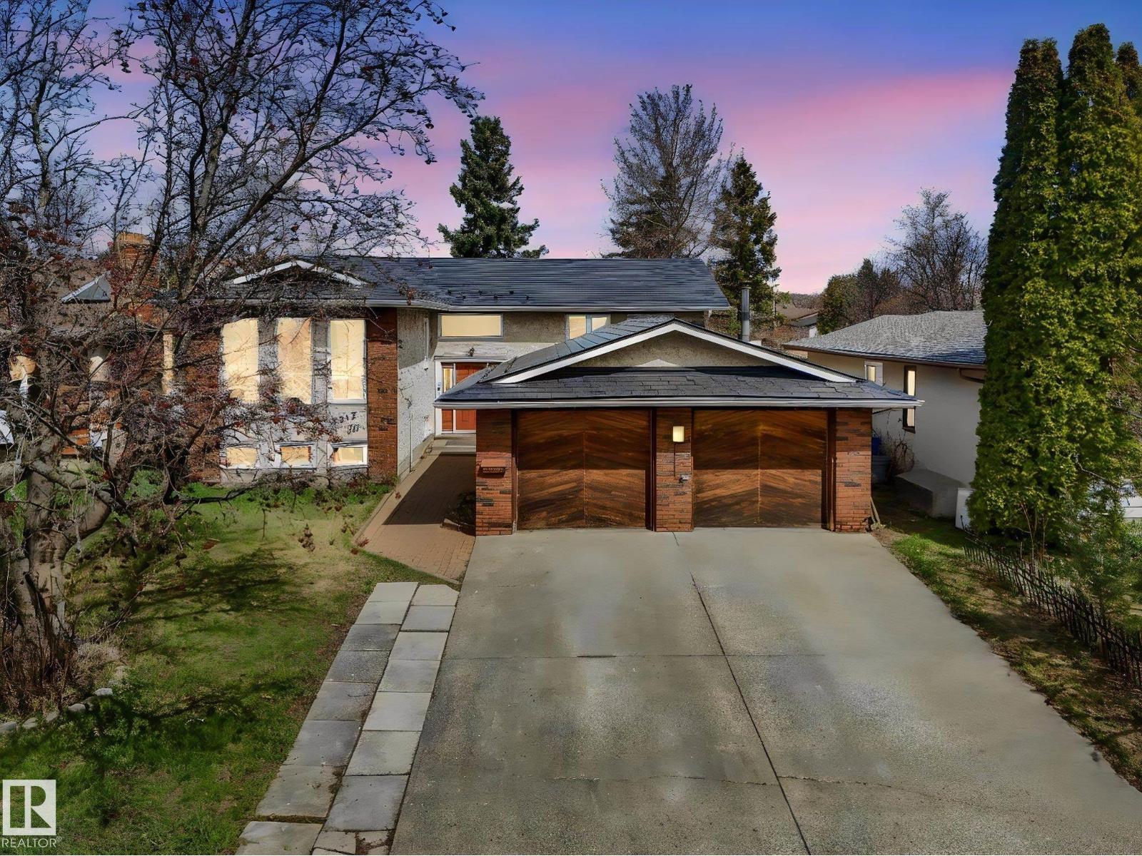 4512 20a Avenue NW, Edmonton, AB, T6L2Z5