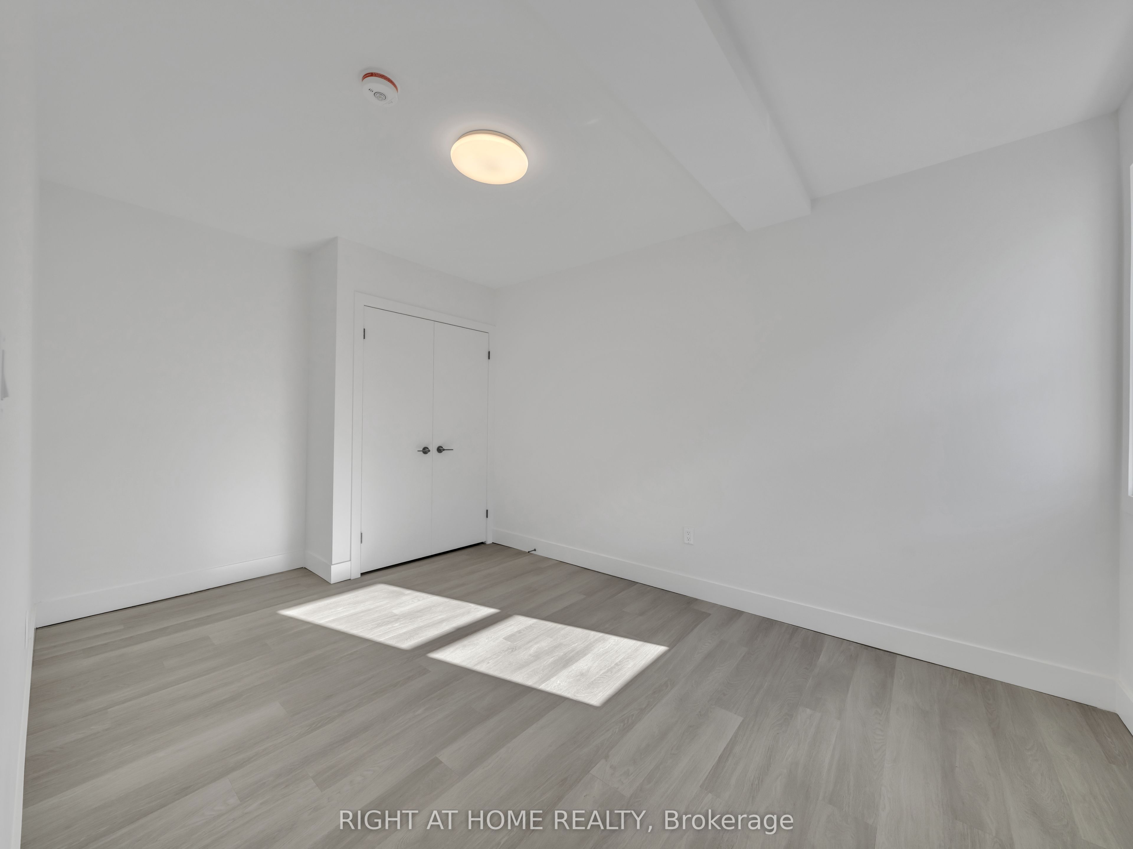 Additional image 5 of 202-1804 Drouillard Road, Windsor, ON, N8W 3X5