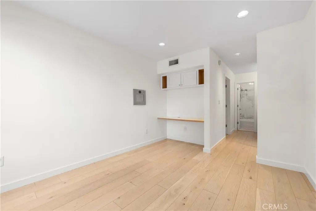 Additional image 30 of 5257 Radford Ave Unit 101, Valley Village, CA 91607