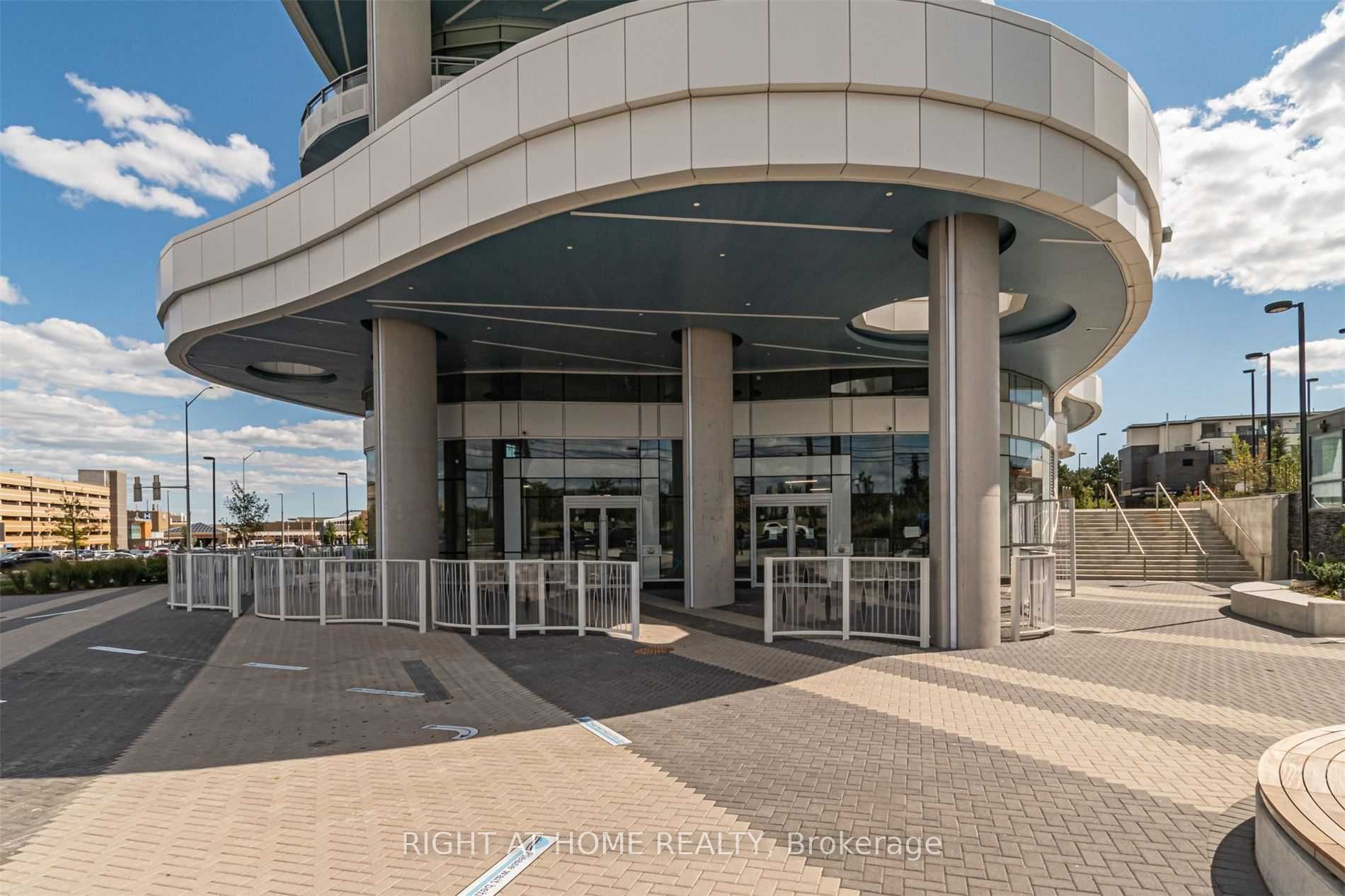 Additional image 4 of 1817-2520 Eglinton Avenue W, Mississauga, ON, L5M 0Y4
