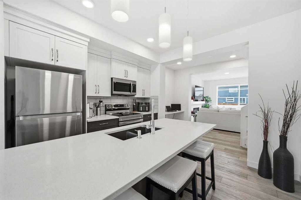 Additional image 5 of 171 Wolf Creek Avenue SE, Calgary, AB, T2X 4V1