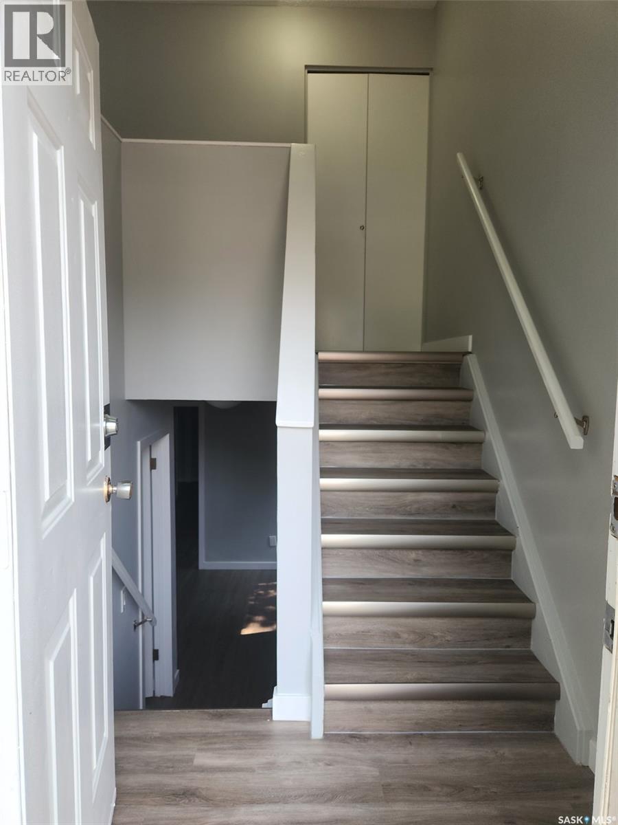 Additional image 3 of 3615-3617 Fairlight Drive, Saskatoon, SK, S7M4L7