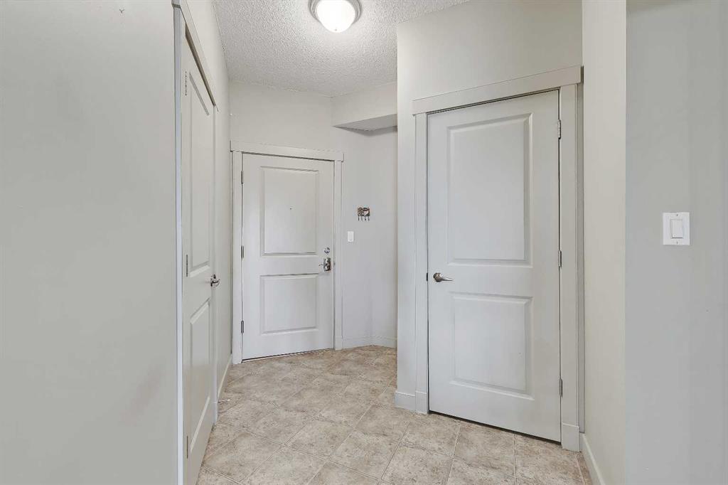 Additional image 4 of 3501-5605 Henwood Street SW, Calgary, AB, T3E 7R2
