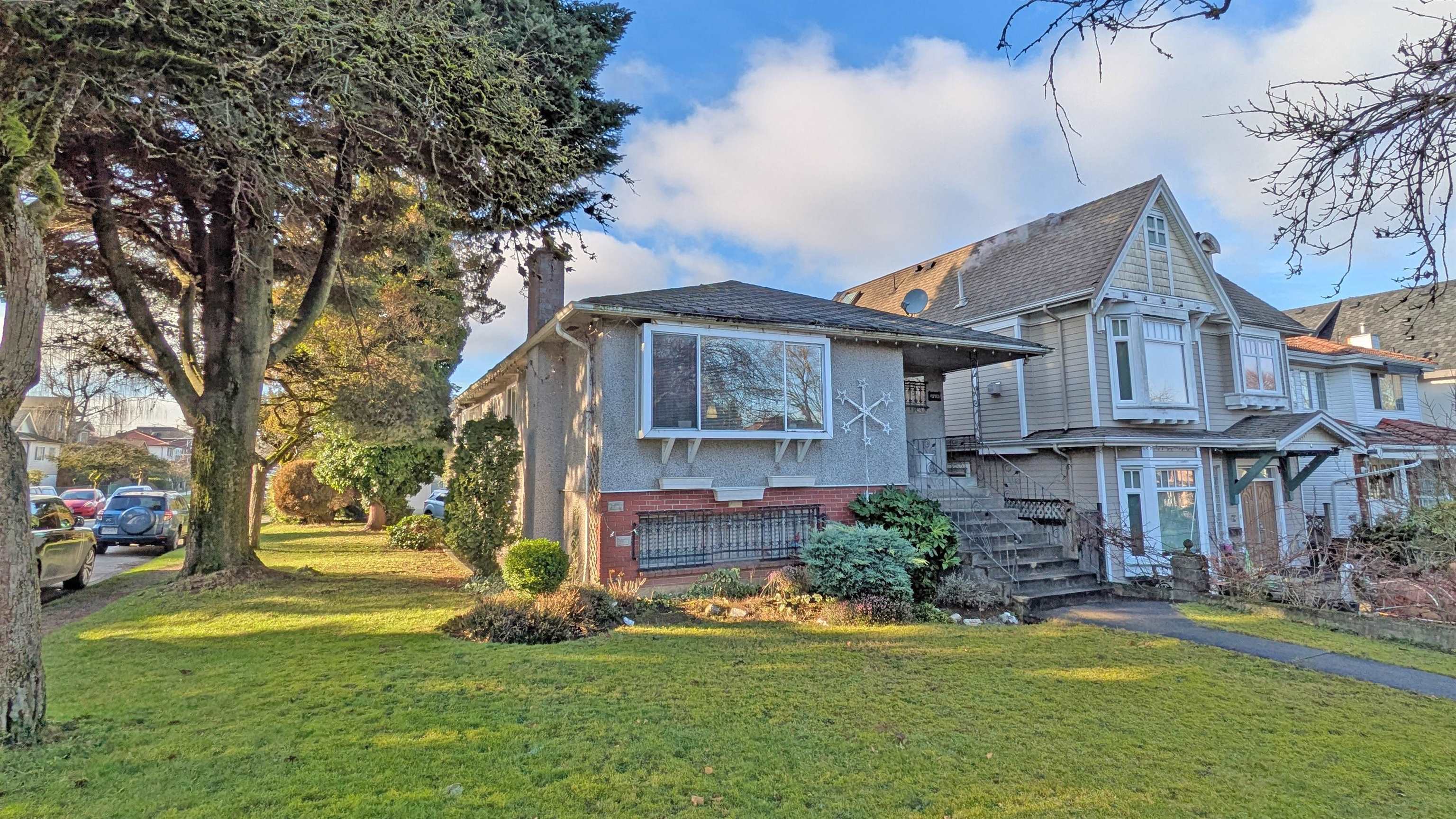 4793 Commercial Street, Vancouver, BC, V5N 4G8