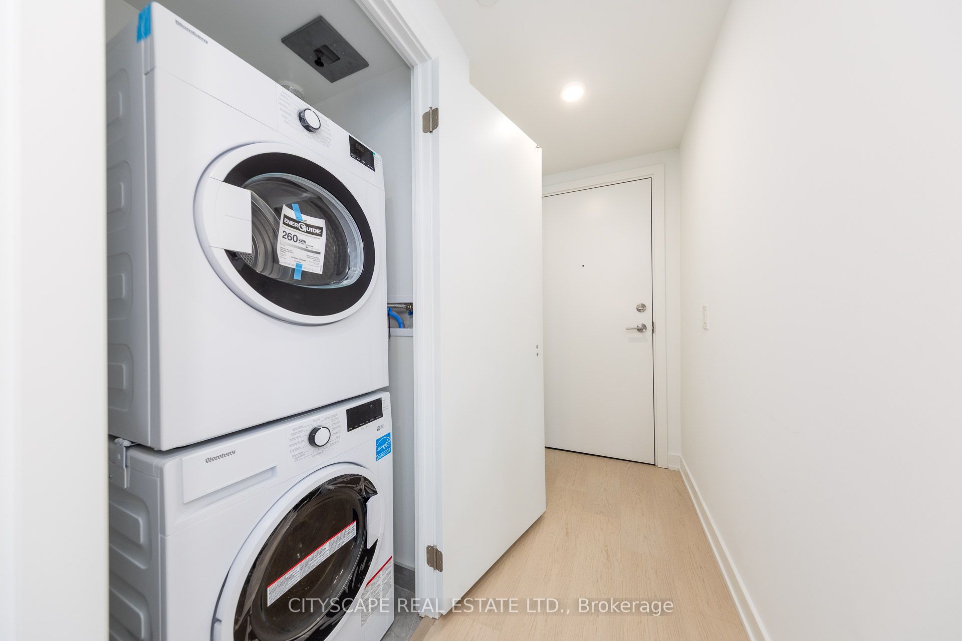 Additional image 3 of 4805-252 Church Street, Toronto, ON, M5B 0E6