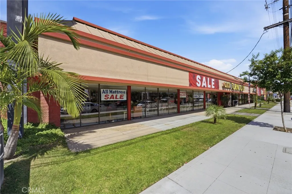 Additional image 2 of 945 N Azusa Ave, Covina, CA 91722