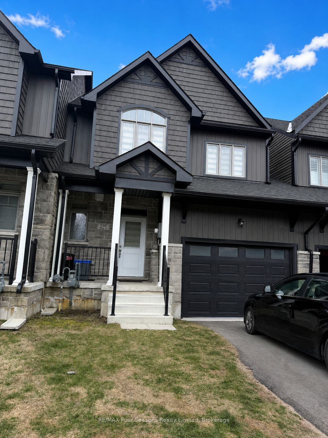 138 Rosie Street, Blue Mountains, ON, N0H 1J0