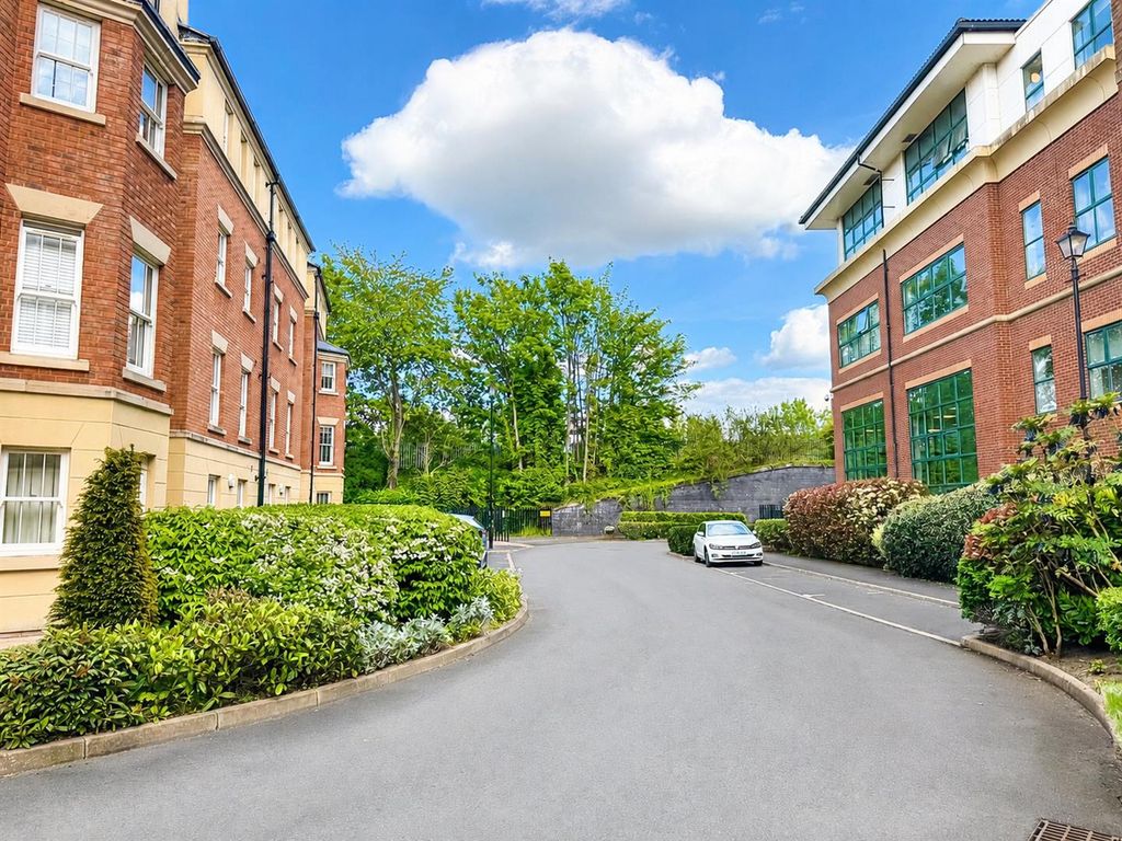 2 bed flat for saleThe Old Meadow, Shrewsbury SY2