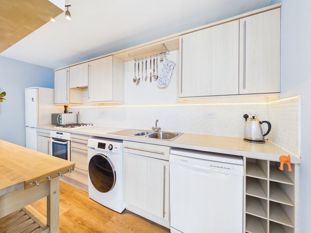 Additional image 8 of 2 bed flat for saleMariners View, Ardrossan, 8 KA22
