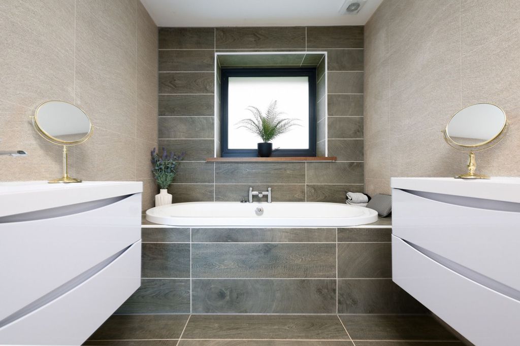 Additional image 23 of 4 bed detached house for saleLyle Road, Greenock PA16