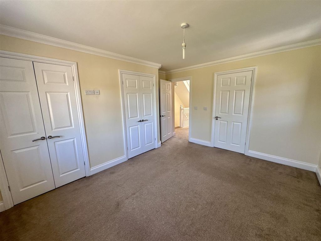 Additional image 24 of 6 bed detached house to rentWalnut Tree House, Caerwent, Caldicot NP26
