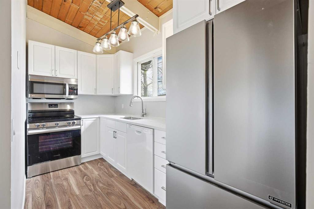 Additional image 6 of 11018 5 Street SW, Calgary, AB, T2W 1Y6