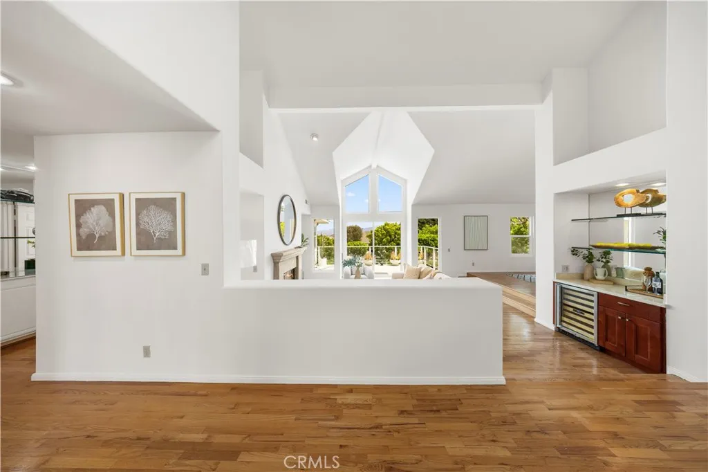 Additional image 63 of 2 Saros Unit 70, Irvine, CA 92603
