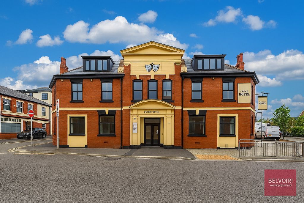 1 bed flat to rentSingleton Hotel, Dilwyn Street, Swansea SA1