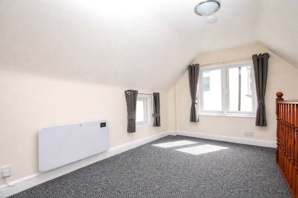 Additional image 7 of 1 bed detached house to rentButts Road, Alton, Hampshire GU34