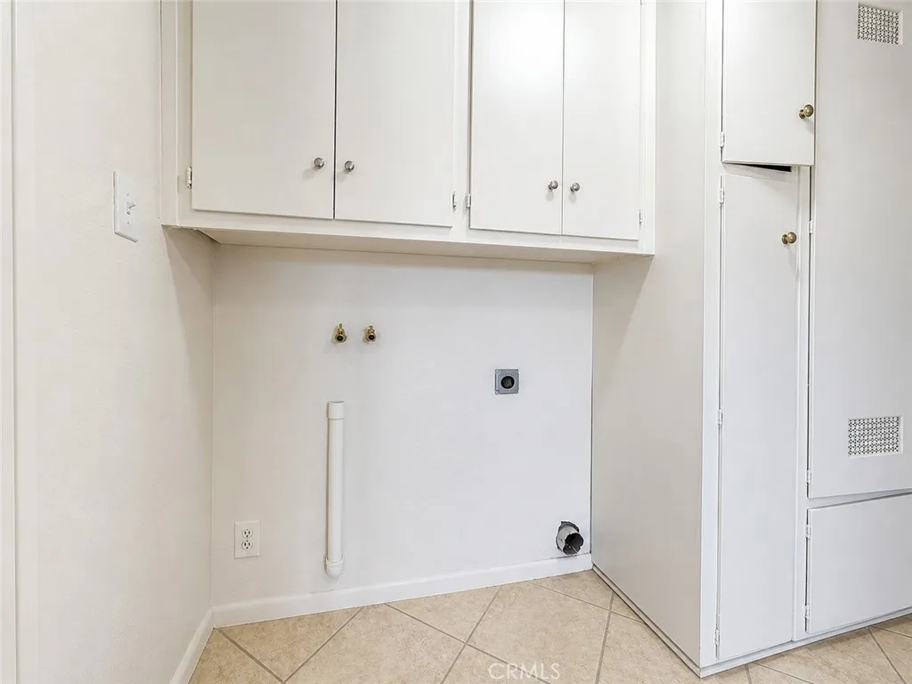Additional image 10 of 325 N Sanders Street, Ridgecrest, CA 93555