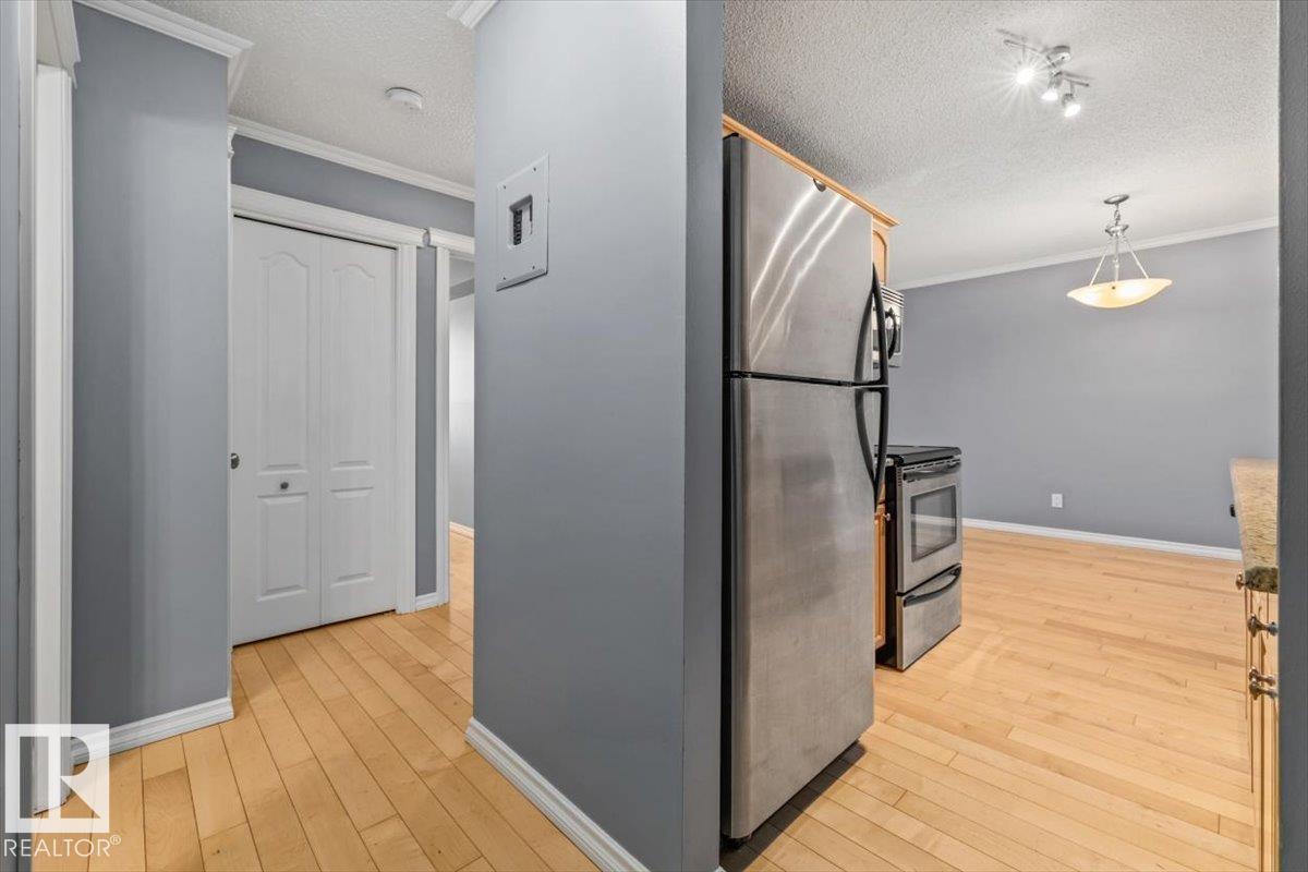 Additional image 2 of 201-10547 83 Avenue NW, Edmonton, AB, T6E2E1
