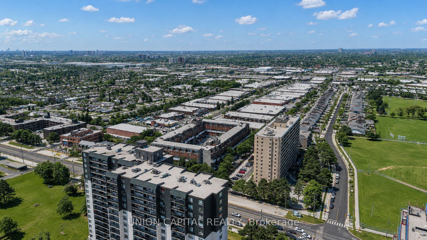 126-10 Eddystone Avenue, Toronto, ON, M3N 2T2