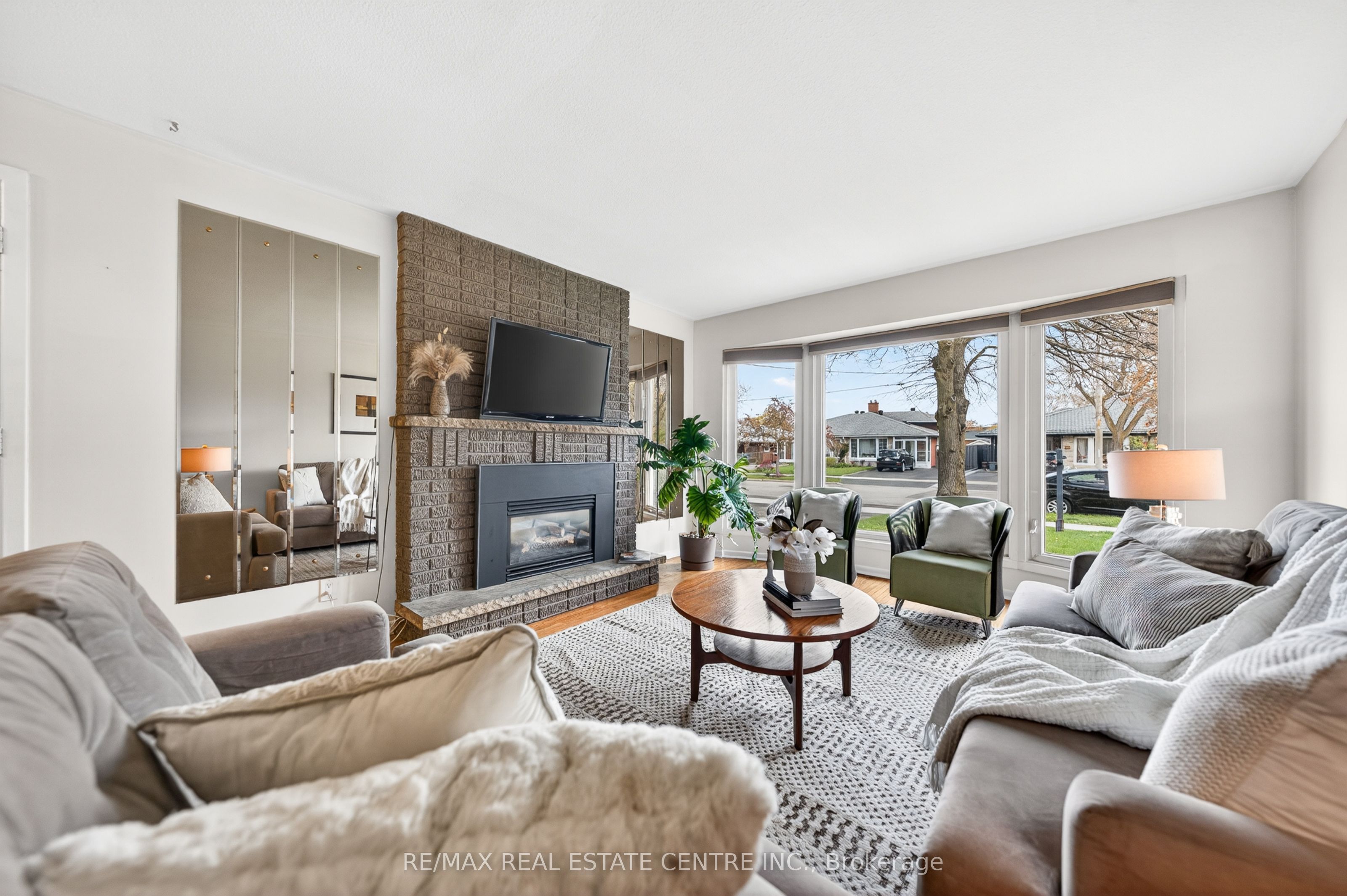 Additional image 4 of 1177 Westerdam Road, Mississauga, ON, L4Y 2H3