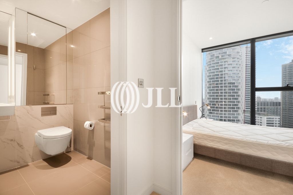 Additional image 12 of 2 bed flat to rentHampton Tower, Marsh Wall E14