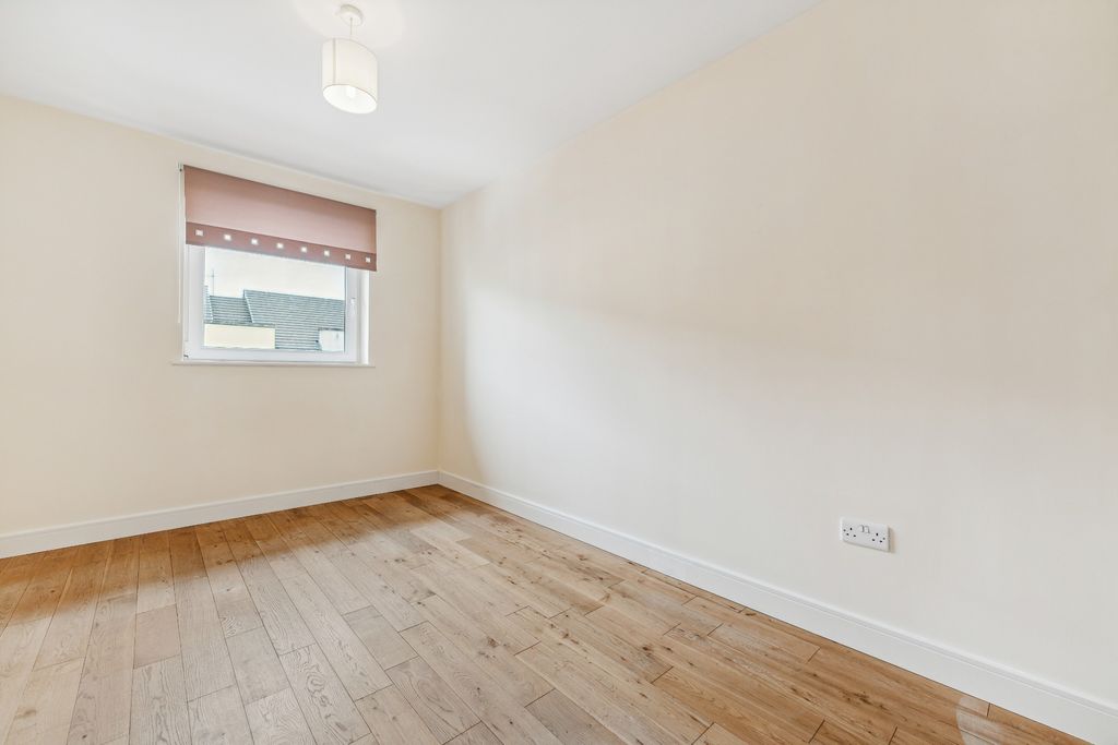 Additional image 10 of 2 bed flat to rentKenley Road, Renfrew, Renfrew PA4