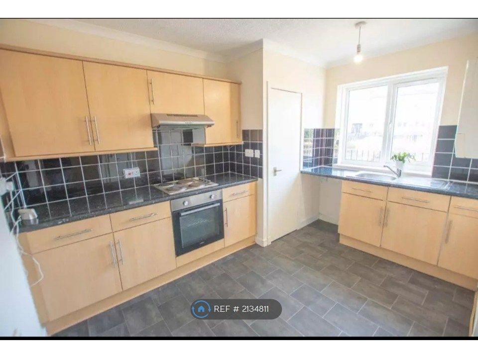Additional image 8 of 3 bed flat to rentLinks St, Kirkcaldy KY1