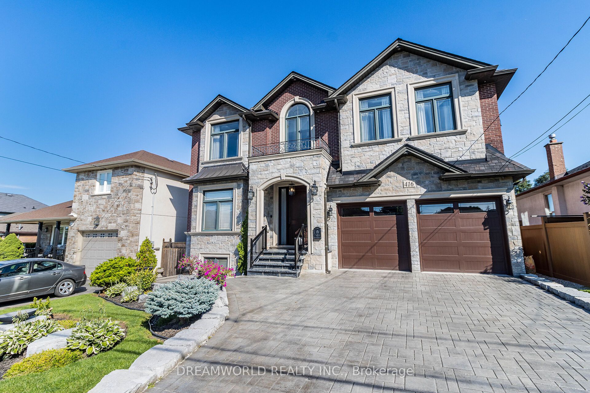416 Rustic Road, Toronto, ON, M6L 1W9 photo 2