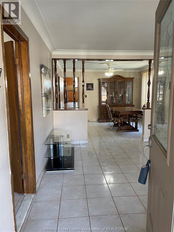 Additional image 6 of MAIN LEVEL-875 Parent , Windsor, ON, N9A2C9