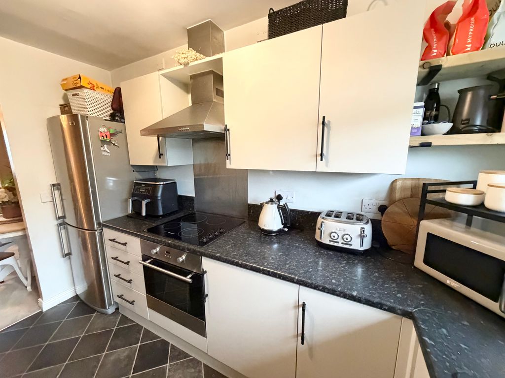 Additional image 6 of 2 bed flat for saleBryntirion, Llanelli SA15