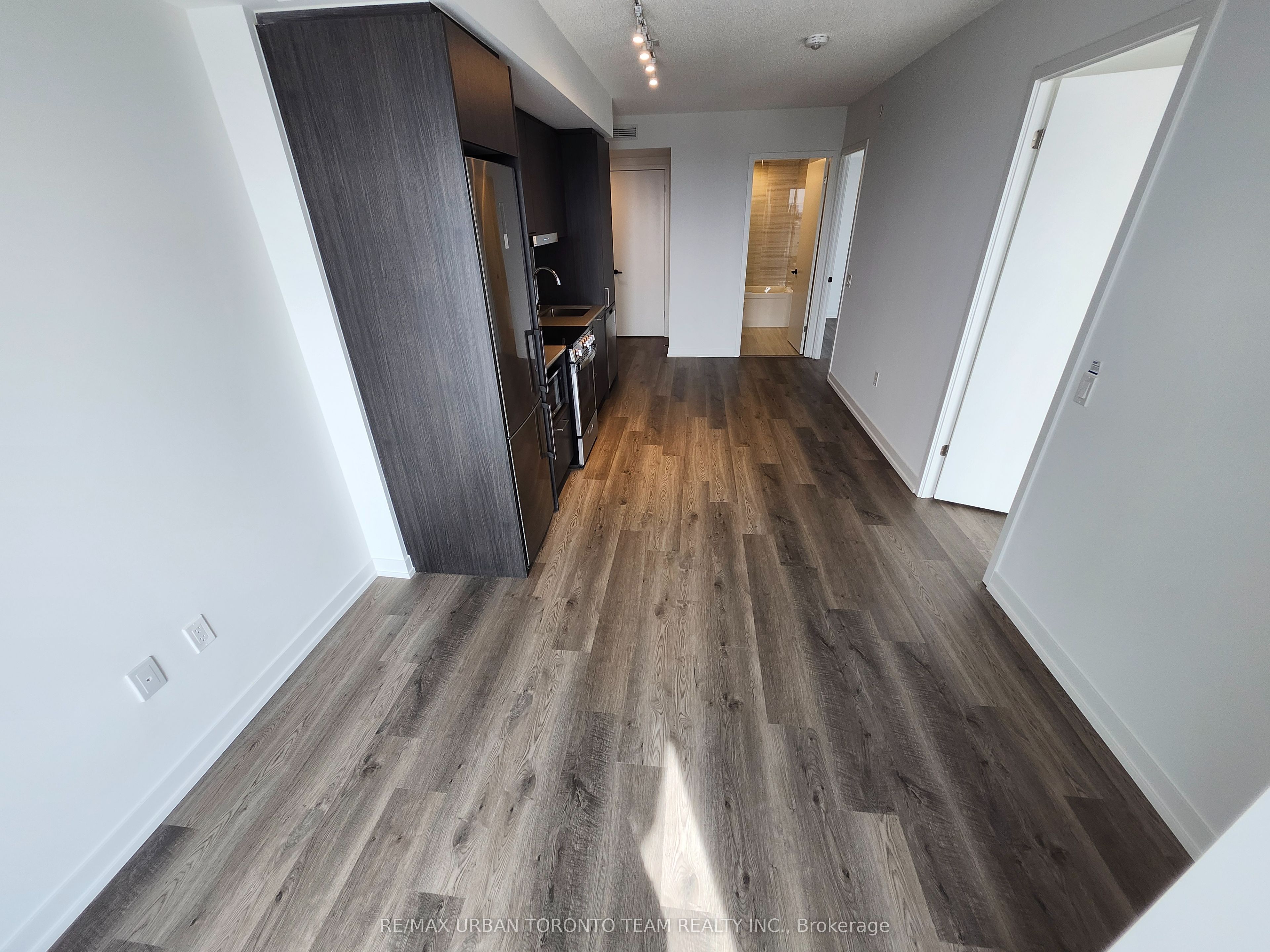 Additional image 5 of 3003-195 Commerce Street, Vaughan, ON, L4K 0P9