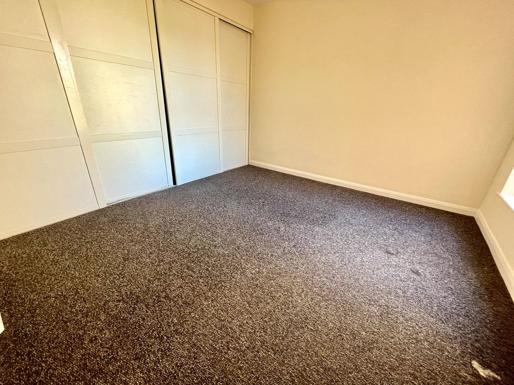 Additional image 4 of 2 bed flat to rentLincoln Road, Peterborough PE1
