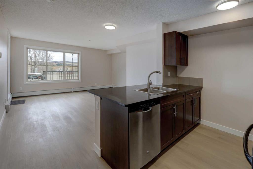 Additional image 4 of 1103-625 Glenbow Drive, Cochrane, AB, T4C 0S7