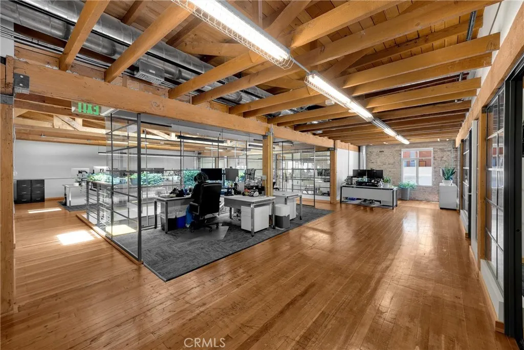 Additional image 77 of 425 E 4th Street Unit E, Long Beach, CA 90802