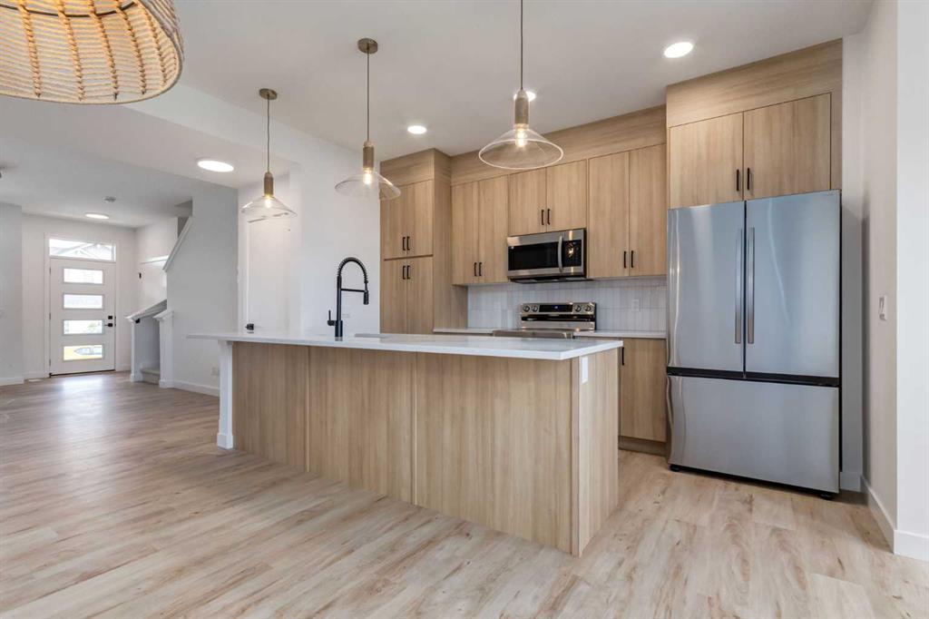 Additional image 6 of 223 Sora Boulevard SE, Calgary, AB, T3S 0V4