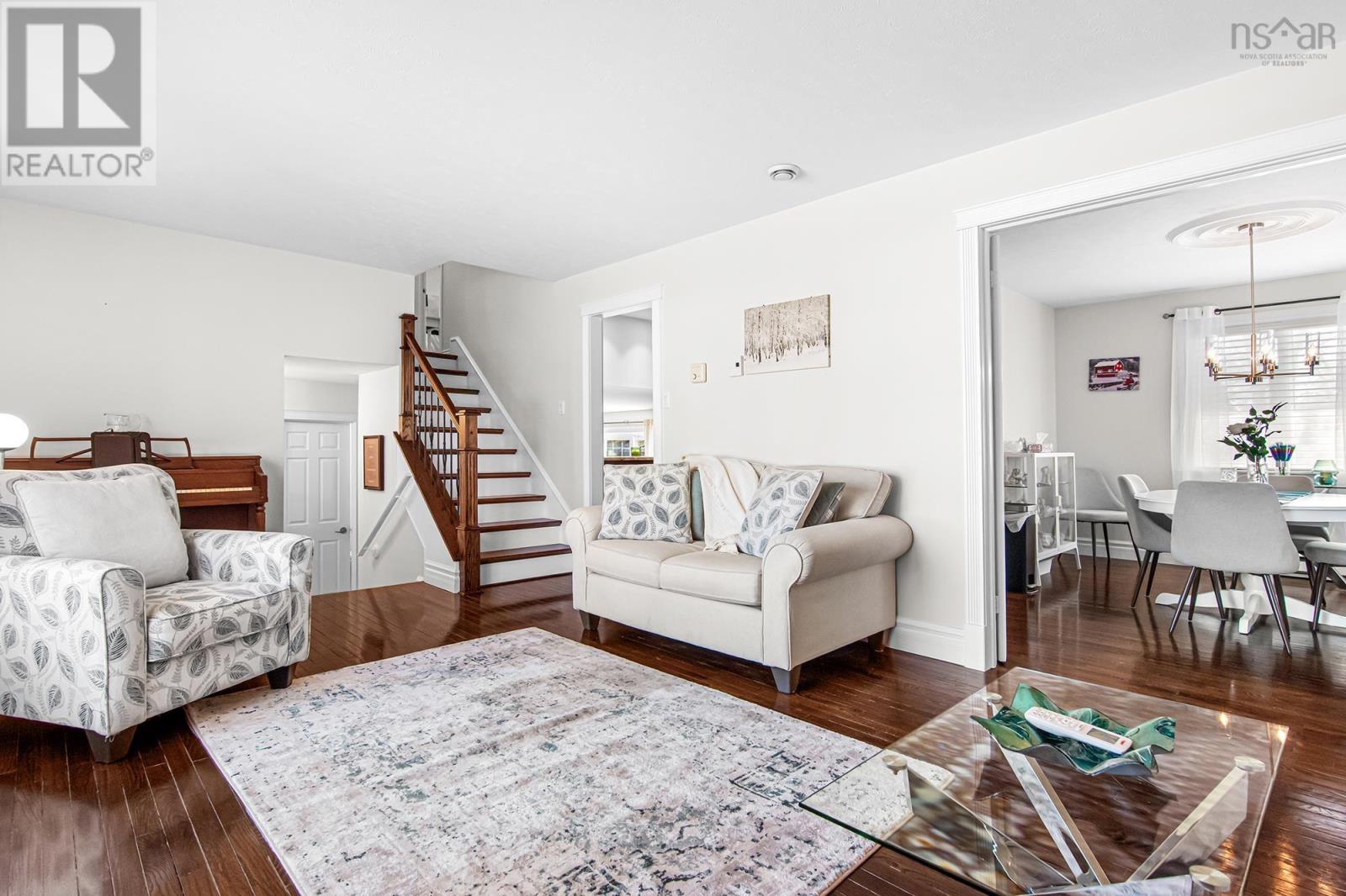 201 Douglas Crescent, Halifax, NS, B3M3B6 photo 5