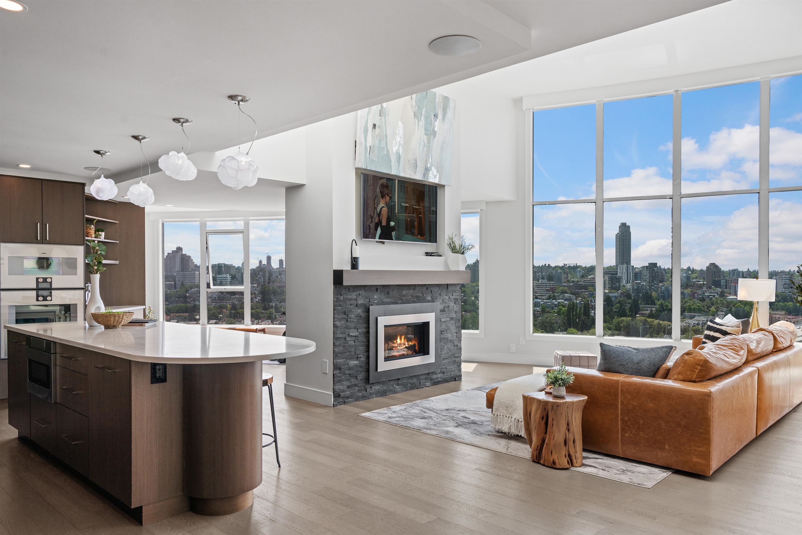 Additional image 2 of 2403-1500 Howe Street, Vancouver, BC, V6Z 2N1