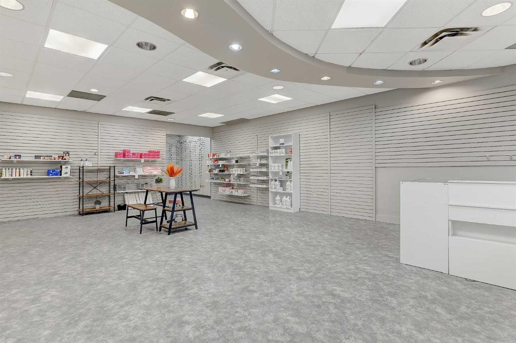 Additional image 5 of 103-9802 97 Avenue, Grande Prairie, AB, T8V 7K2