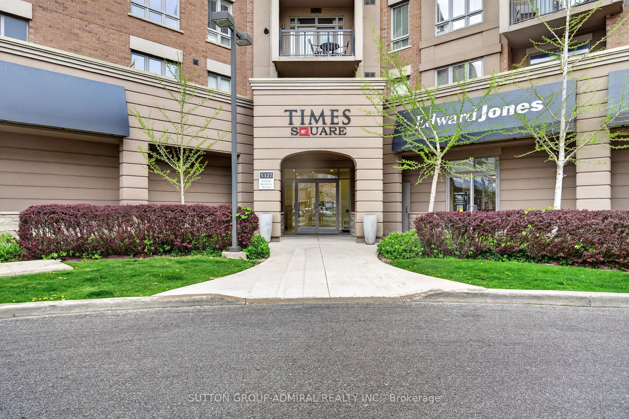 Additional image 4 of 304-5327 Upper Middle Road, Burlington, ON, L7L 0E9