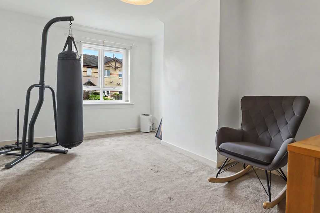 Additional image 4 of 2 bed flat for saleMcgregor Street, Clydebank G81