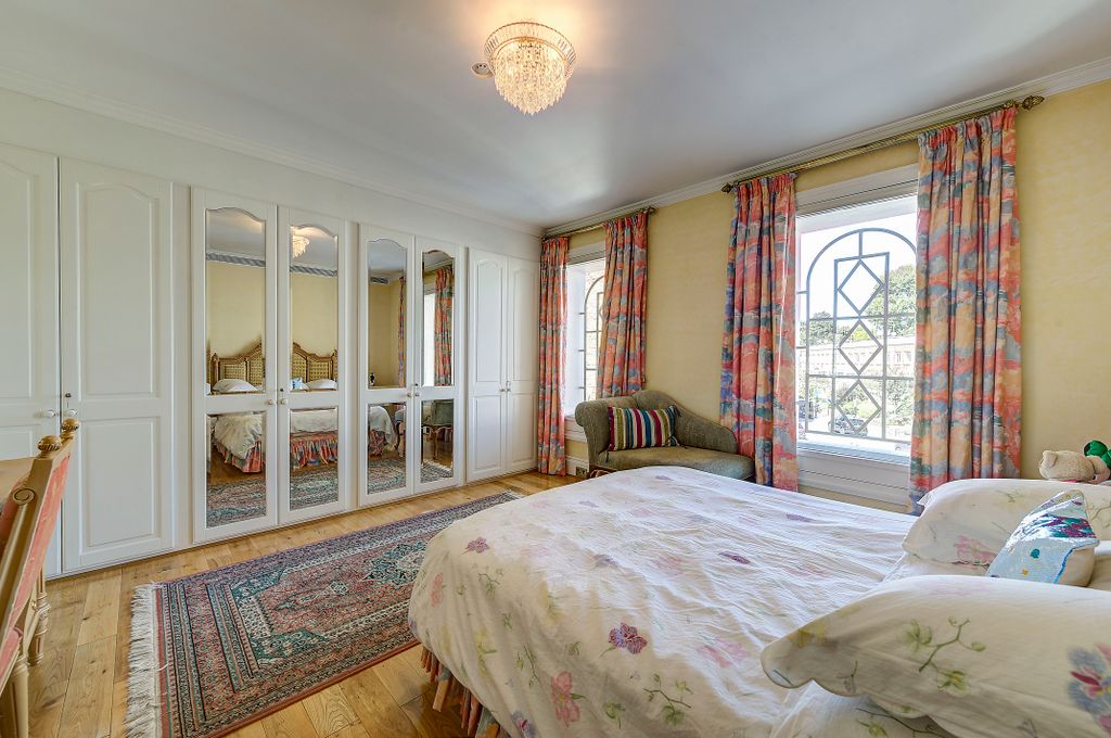 Additional image 12 of 7 bed detached house for salePembroke Gardens, London W8