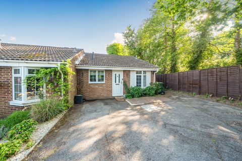 Ambleside, Botley, Southampton SO30