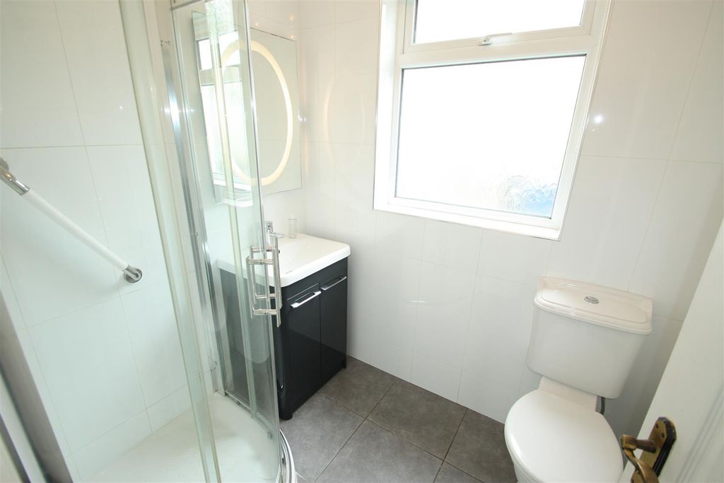 Additional image 9 of 3 bed end terrace house to rent30 Croob Park, Ballynahinch BT24