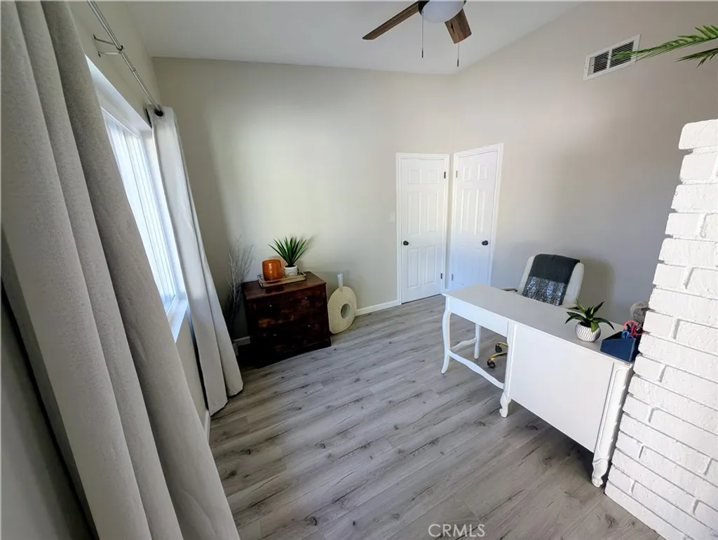 Additional image 20 of 23130 Victory Blvd, Woodland Hills, CA 91367